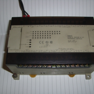 รหัส SPL007 PLC >OMRON CPM1A-40CDR คลิกดูรูปขยาย>>