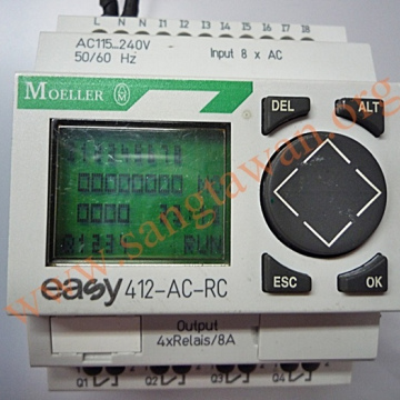 รหัส PL021  EASY412-AC-RC MOELLER PLC Input 8 x AC  Out 4 x relais/8A MOELLER PLC