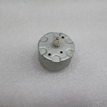 รหัส SMD0005 Motor 1.5-7.5vdc 3000rpm.