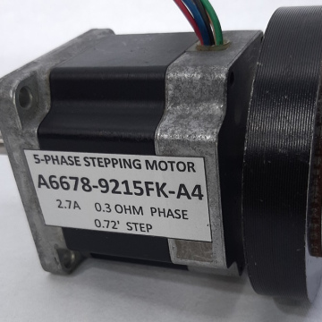 รหัส STP020 5-PHASE STEPPING MOTOR A6678-9215FK-A4 2.7 A 0.3 OHM / PHASE 0.72 DEGREE / PHASE